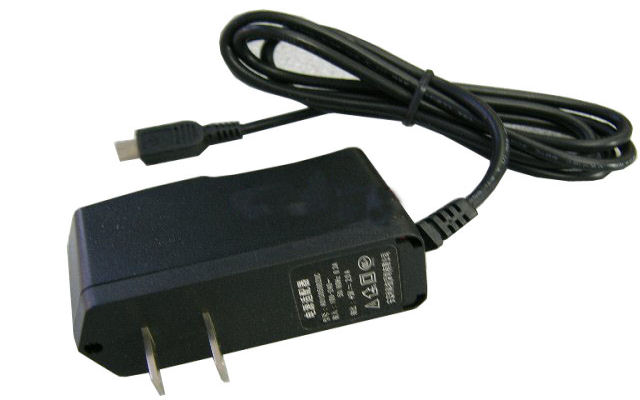 Carregador mini USB