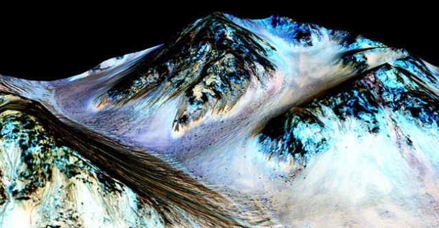 A NASA confirma que há água líquida em Marte