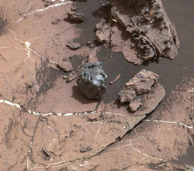 O meteorito que o rover Curiosity encontrou em Marte