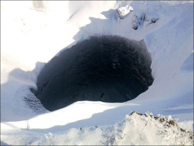 Descobrem-se outros dois misteriosos buracos na Sibéria