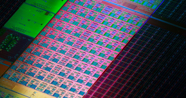 Intel apresentou um chip de 1 teraflop e mais de 50 núcleos