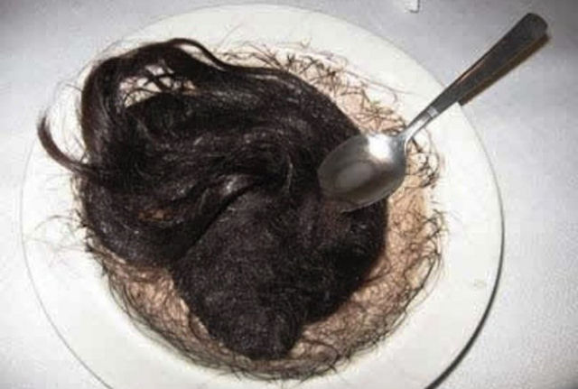 Encontrar um cabelo na sopa é motivo para dar piti?