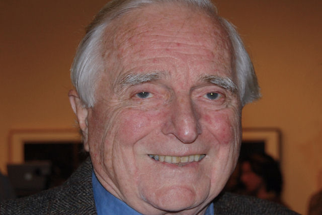 Morre Douglas Engelbart, o inventor do mouse