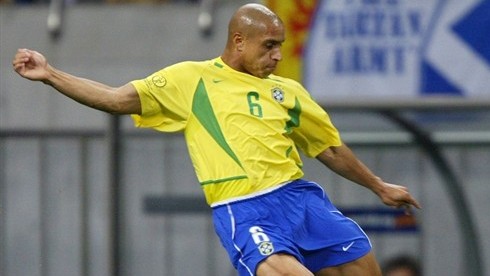 Fsicos explicam gol do Roberto Carlos contra a Frana