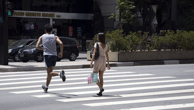 Para emagrecer  melhor correr ou caminhar?